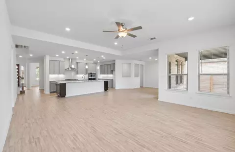 Living - 2905 Zuni Path, Leander, TX 78641 photo 3 of 6