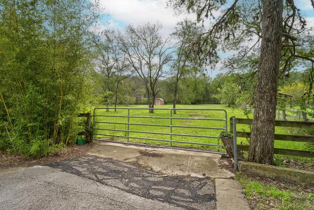 7 Pillow Rd, Sunset Valley, TX 78745