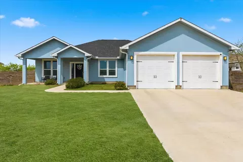 130 Coyote Ridge Dr, Cedar Creek, TX 78612