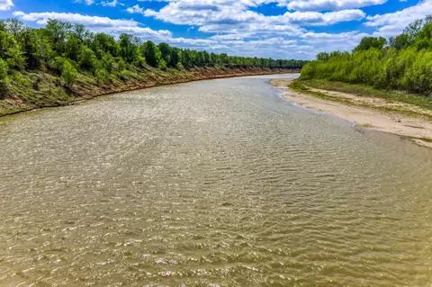 11320 County Road 343, Caldwell, TX 77836