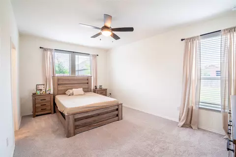 Bedroom - 304 Summit Dr, Lockhart, TX 78644 photo 2 of 3