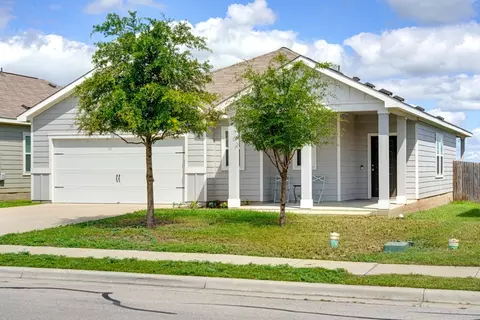Exterior - 151 Shiro Dr, Kyle, TX 78640 photo 10 of 11