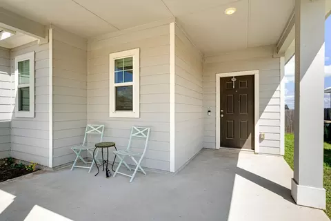 Exterior - 151 Shiro Dr, Kyle, TX 78640 photo 3 of 11