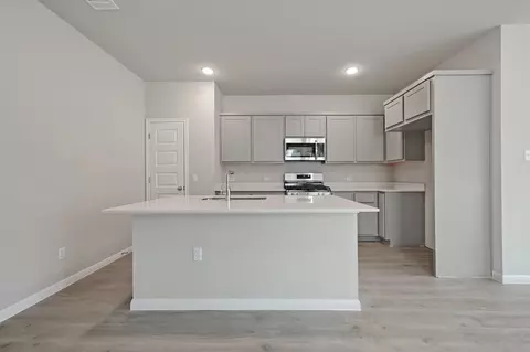Kitchen - 216 Hornet St, Elgin, TX 78621 photo 1 of 3