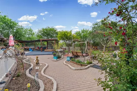 Exterior - 315 Appleton Ct, Buda, TX 78610 photo 9 of 12