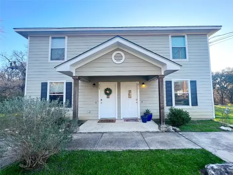 809-811 Perkins St, San Marcos, TX 78666