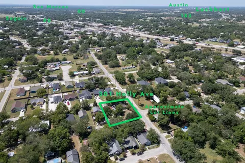 View/Area - 301 Holly Ave, Luling, TX 78648 photo 5 of 7