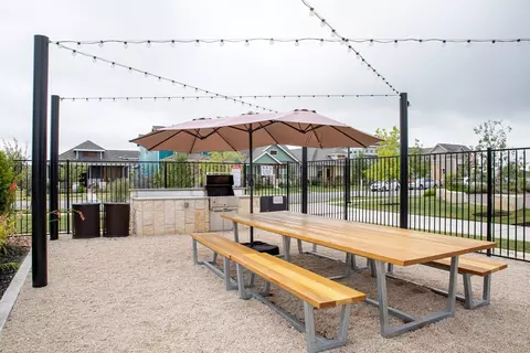 View/Area - 6308 Mcmurtry St, Austin, TX 78747 photo 5 of 6