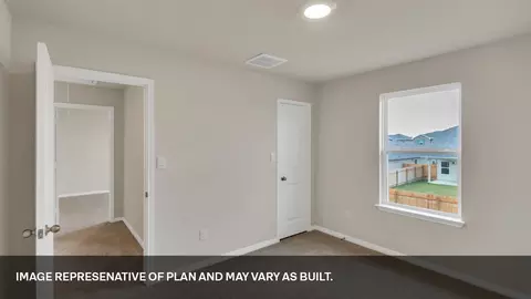 552 Gilmer Ln, Buda, TX 78610 photo 28