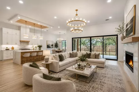 2141 Stone Mdw, Fredericksburg, TX 78624