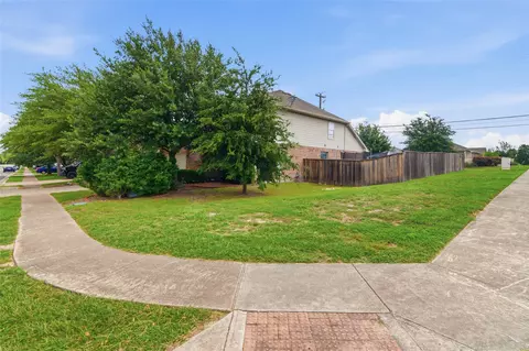 Exterior - 1271 Stone Rim Loop, Buda, TX 78610 photo 3 of 6