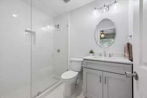 304 E 33rd St #4, Austin, TX 78705