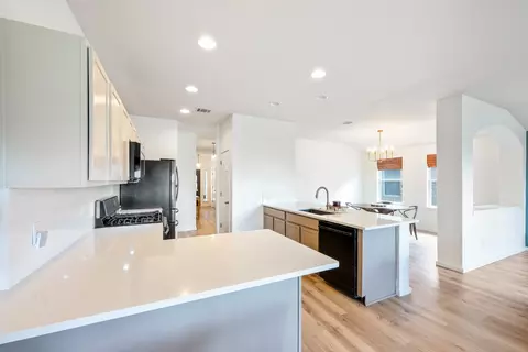 Kitchen - 1391 Stone Rim Loop, Buda, TX 78610 photo 3 of 3