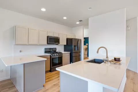 Kitchen - 1391 Stone Rim Loop, Buda, TX 78610 photo 2 of 3