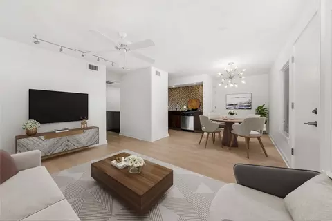 2200 Dickson Dr #112, Austin, TX 78704