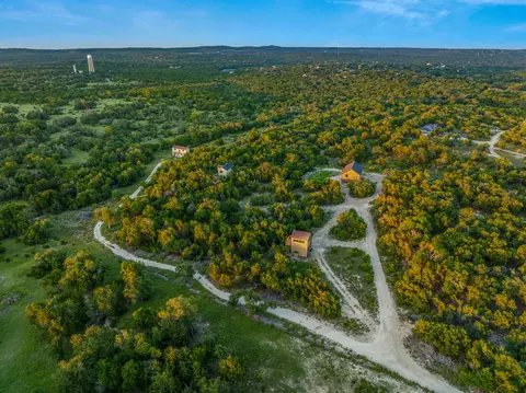 5460 Fm 2325 # -A, Wimberley, TX 78676