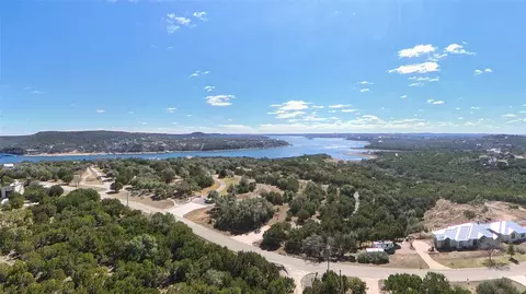 8600 Ranchland Hills Cv, Jonestown, TX 78645