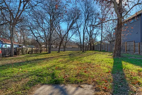 411 Hackberry Ln, Austin, TX 78753