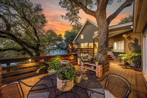 221 Camaro Way, San Marcos, TX 78666