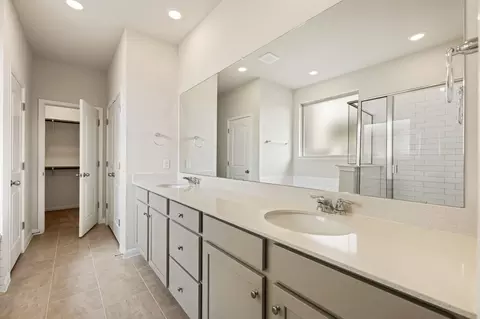 Bath - 1924 Davee Pl, Georgetown, TX 78633 photo 2 of 4