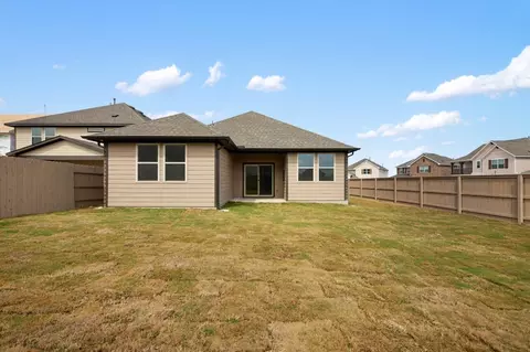 Exterior - 1924 Davee Pl, Georgetown, TX 78633 photo 6 of 10