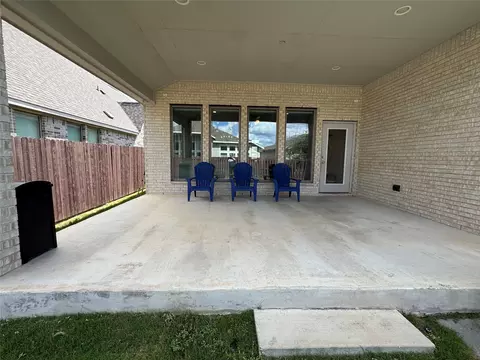 Exterior - 2004 Stirling St, Leander, TX 78641 photo 4 of 4