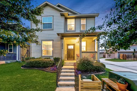 2026 Arborside Dr, Austin, TX 78754