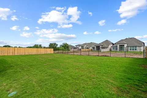 Exterior - 200 Borrego Bnd, Liberty Hill, TX 78642 photo 3 of 3