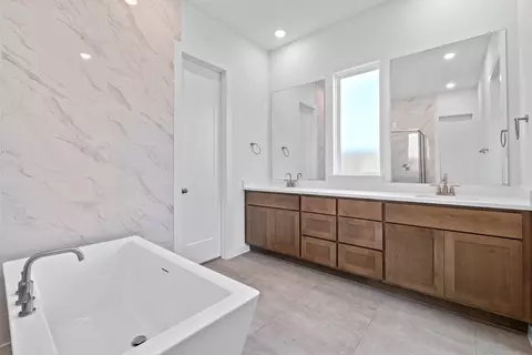 Bath - 200 Borrego Bnd, Liberty Hill, TX 78642 photo 1 of 3