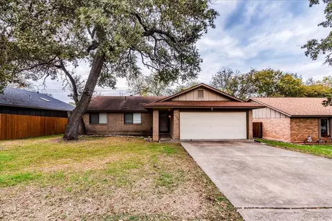 Exterior - 7204 Towering Oaks Dr, Austin, TX 78745 photo 3 of 3