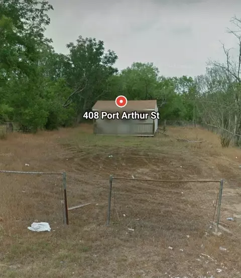 408 Port Arthur St, Luling, TX 78648