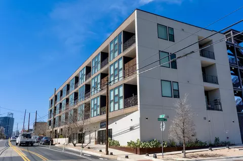 1322 E 12th St #201, Austin, TX 78702