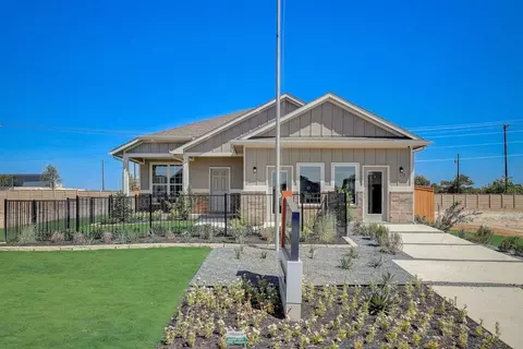 472 Josey Wales Dr, Jarrell, TX 76537