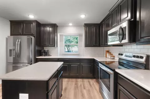 Kitchen - 141 Bugatti Ct, Burnet, TX 78611 photo 2 of 2