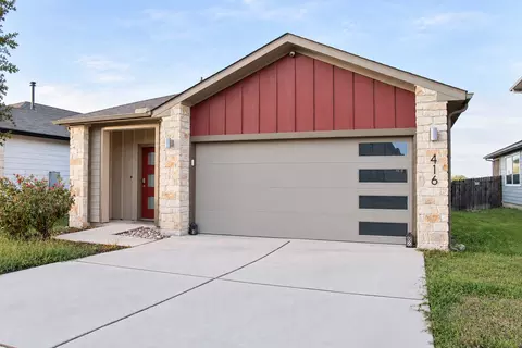 416 Millbrook Blvd, San Marcos, TX 78666