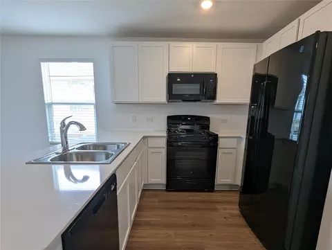 Kitchen - 152 Avre Loop, Kyle, TX 78640 photo 1 of 1