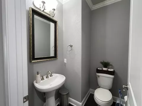 Bath - 4121 Cappello Way, Leander, TX 78641 photo 3 of 3