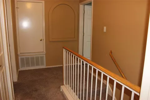 Entry Way - 346 Strawn, Kyle, TX 78640 photo 2 of 3