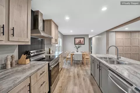 908 Yegua Dr, Lexington, TX 78947