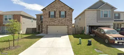 728 Bailey Park Dr, Jarrell, TX 76537