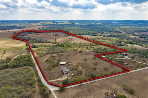 1610 Silver Mine Rd, Dale, TX 78616