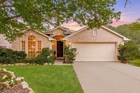 2704 Winding Brook Dr, Austin, TX 78748