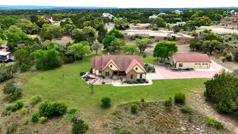 225 Blue Water Cv, Wimberley, TX 78676