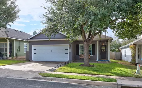 8704 Meridian Oak Ln, Austin, TX 78744