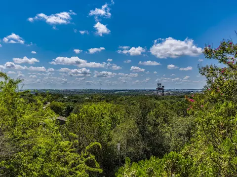1000 Advance Apt 2 St, San Marcos, TX 78666