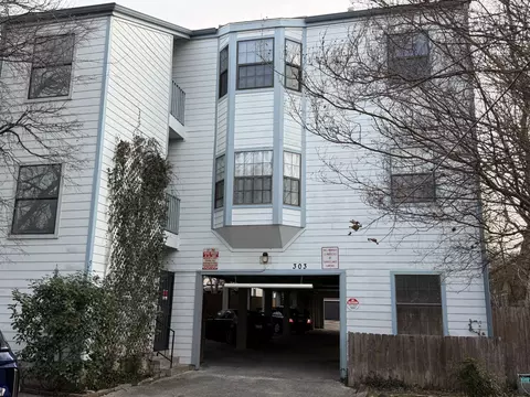 303 W 35th St #202, Austin, TX 78705
