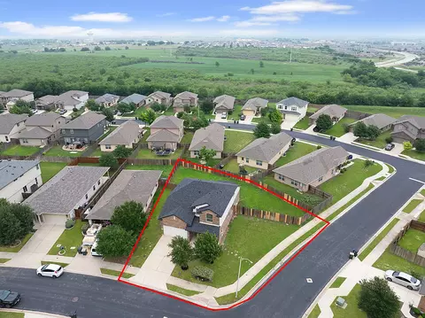 1000 Plateau Trl, Georgetown, TX 78626