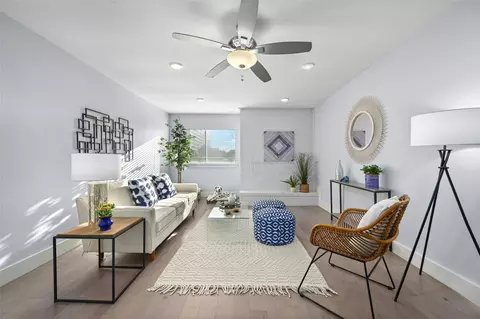 909 Reinli St #228, Austin, TX 78751
