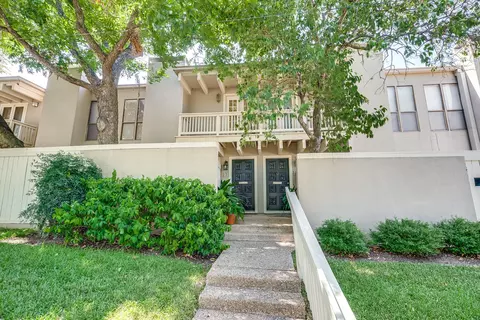 3500 Enfield Rd #D, Austin, TX 78703
