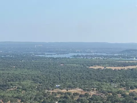 97 Hidden Cv, Kingsland, TX 78639